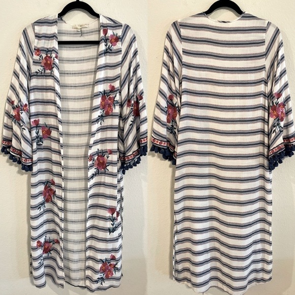 Andree By Unit Women Kimono Small Blue Open Front Longline Embroidered Floral - Picture 1 of 14